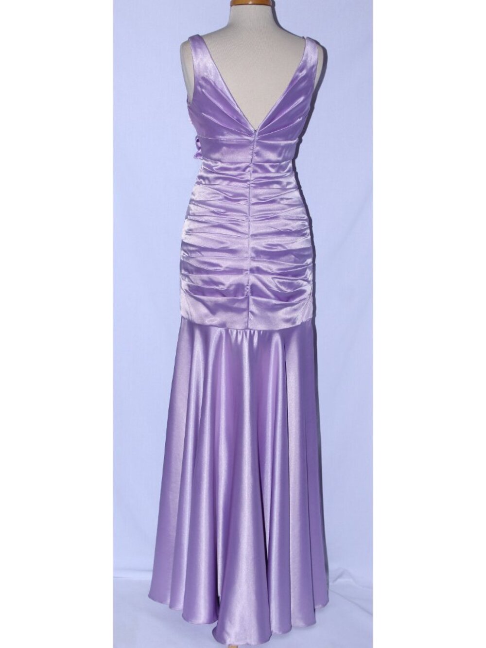 Cindy #1193 Long Satin Fit & Flare Bridesmaid Evening Gown-Size 4X- LILAC- NWT - Picture 2 of 5